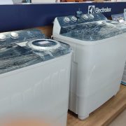 mesin cuci electrolux