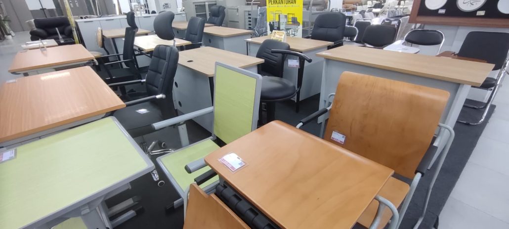 kursi kantor rione