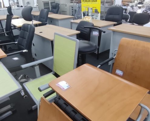 kursi kantor rione
